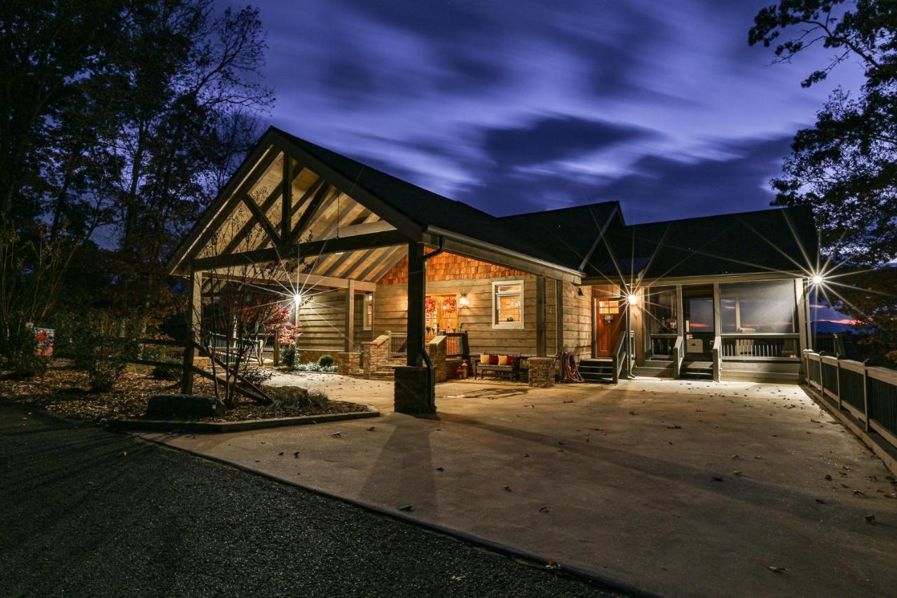 Villa Eagles Crest - Long Range Layered Mountain Views In Peaceful Neighborhood! Mineral Bluff Exterior foto