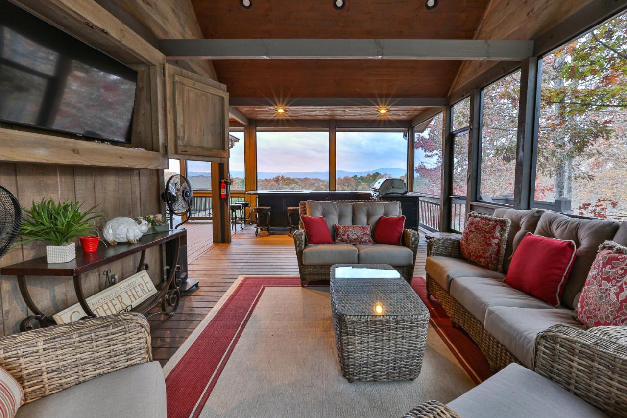Villa Eagles Crest - Long Range Layered Mountain Views In Peaceful Neighborhood! Mineral Bluff Exterior foto